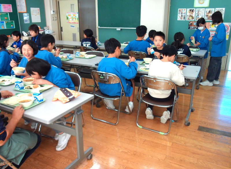給食２