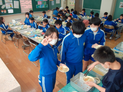 給食２
