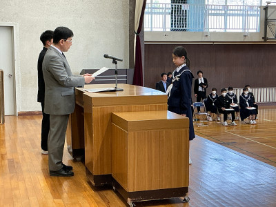 9D9CC77A-B44D-46EE-98C6-B008F7316703