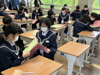 0ECCC058-E2F1-486A-BFE5-69DCED913079