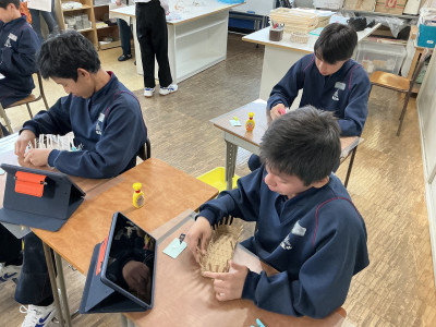 B7B13E9F-710B-4303-8D12-A4D48FE6D5B5