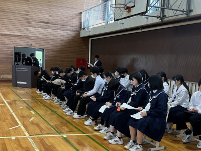 88F1C109-4F42-4E14-9E56-DE4F0927F480