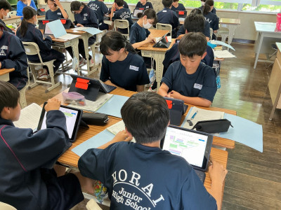 F53AC998-689A-4EE7-BF0C-3A6329C6DE8C