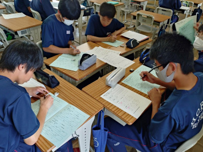 CF82E667-75E4-4B4B-9388-2951B9AE0A58