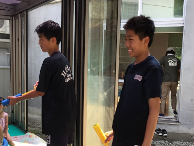 0E623ED6-DCDD-4E61-8D65-6A6ED99297A3