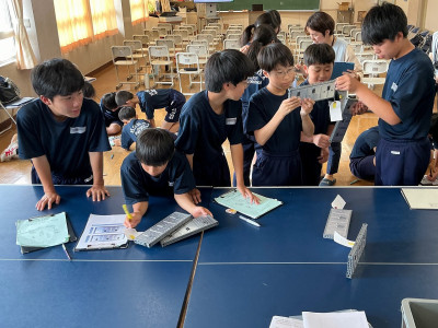 3B3F4964-31FD-4F48-8774-00339BE9D0EC