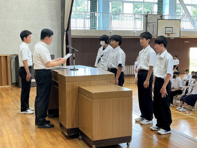 C3260FDB-6477-4732-AE76-3B647D8D7F20