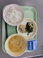 今日の給食は鳥川小の押し献立でした。