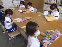 見つけた本をさっそく読み始めました