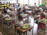 黙食で完食、すごい！