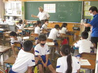 ＥＡＡの先生と英語でじゃんけん