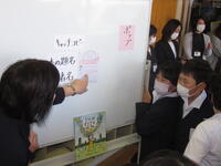 ポップにキャッチコピーを入れると読みたくなるね。