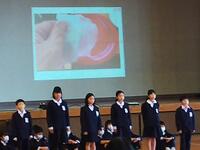 食器洗いでも水は節約できます。