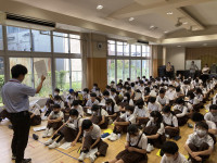 D94302C7-3325-449B-81F0-1208D197C22B