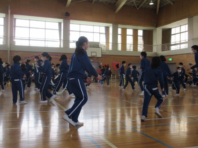 しっぽとりゲーム