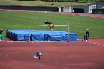 高跳び
