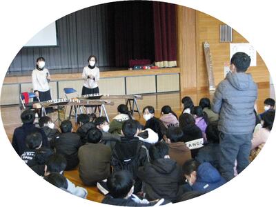 「筝の曲には音符はあるんですか。」