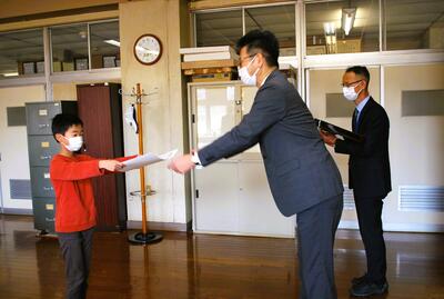 おめでとう！福島市・第3学年の第1位です。