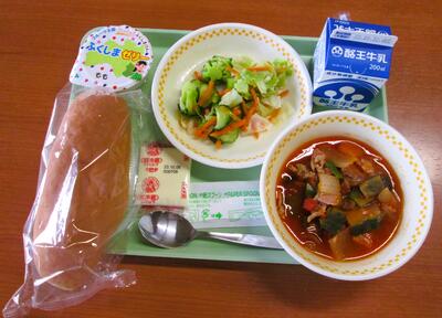 米粉コッペパンのメニューです。