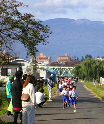 1年生は300ｍ地点から折り返し