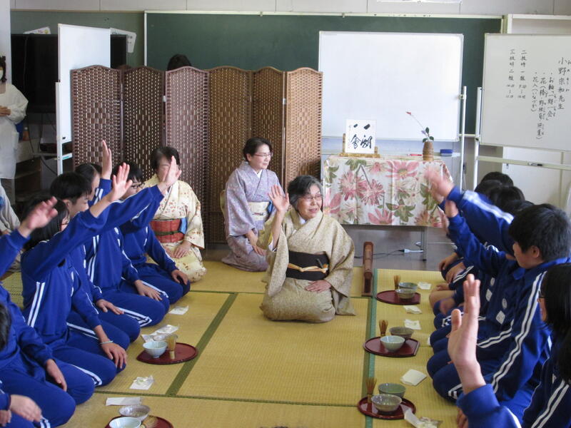 「おいしかった人」「はーい」