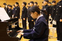 全校合唱「旅立ちの日に」ピアノ伴奏者