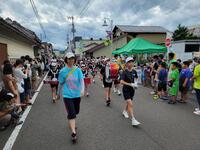 飯野小の鼓笛パレードも…